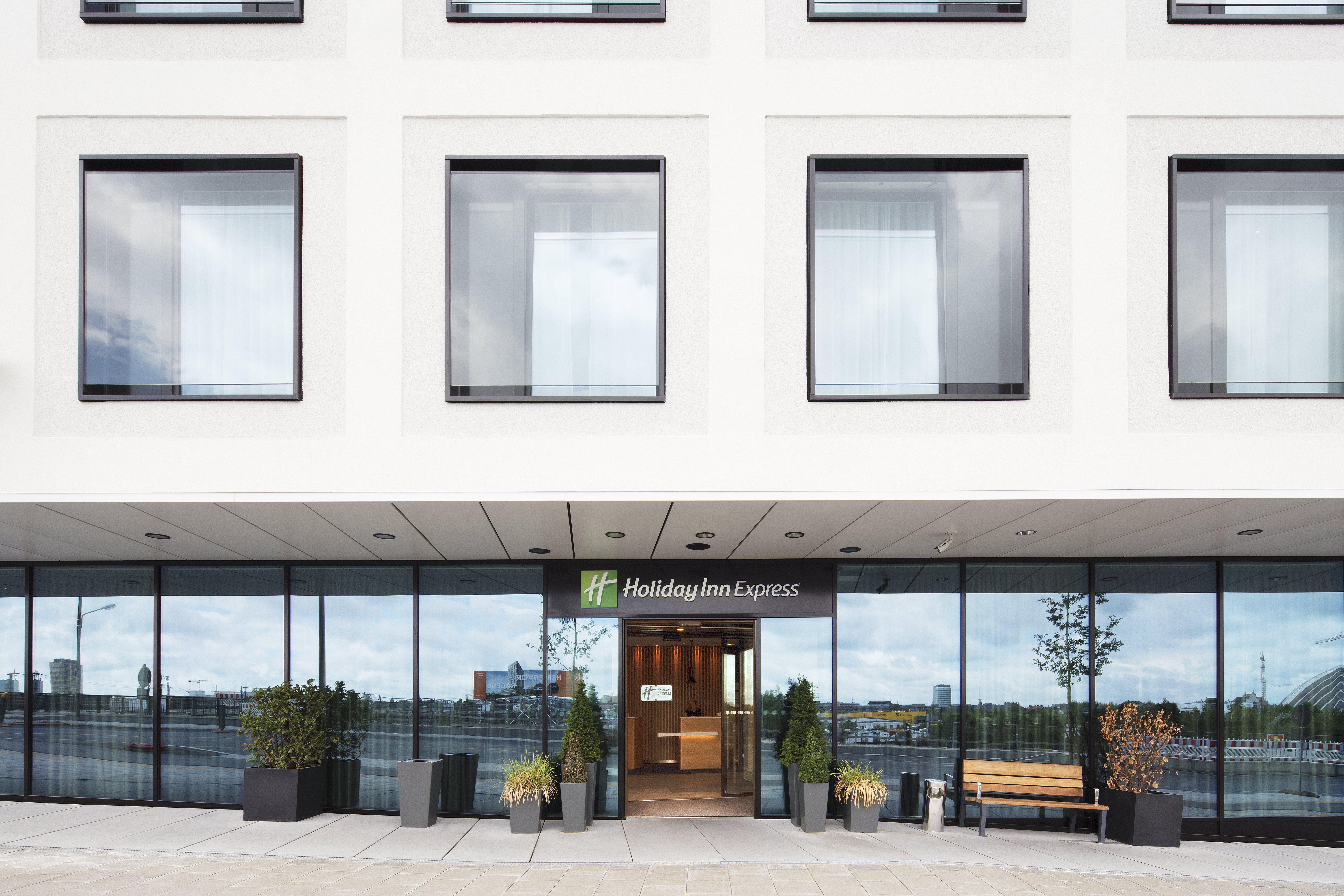 Hotel Express West
